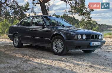 Седан BMW 5 Series 1994 в Києві