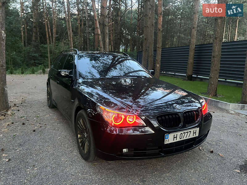 BMW 5 Series 2004