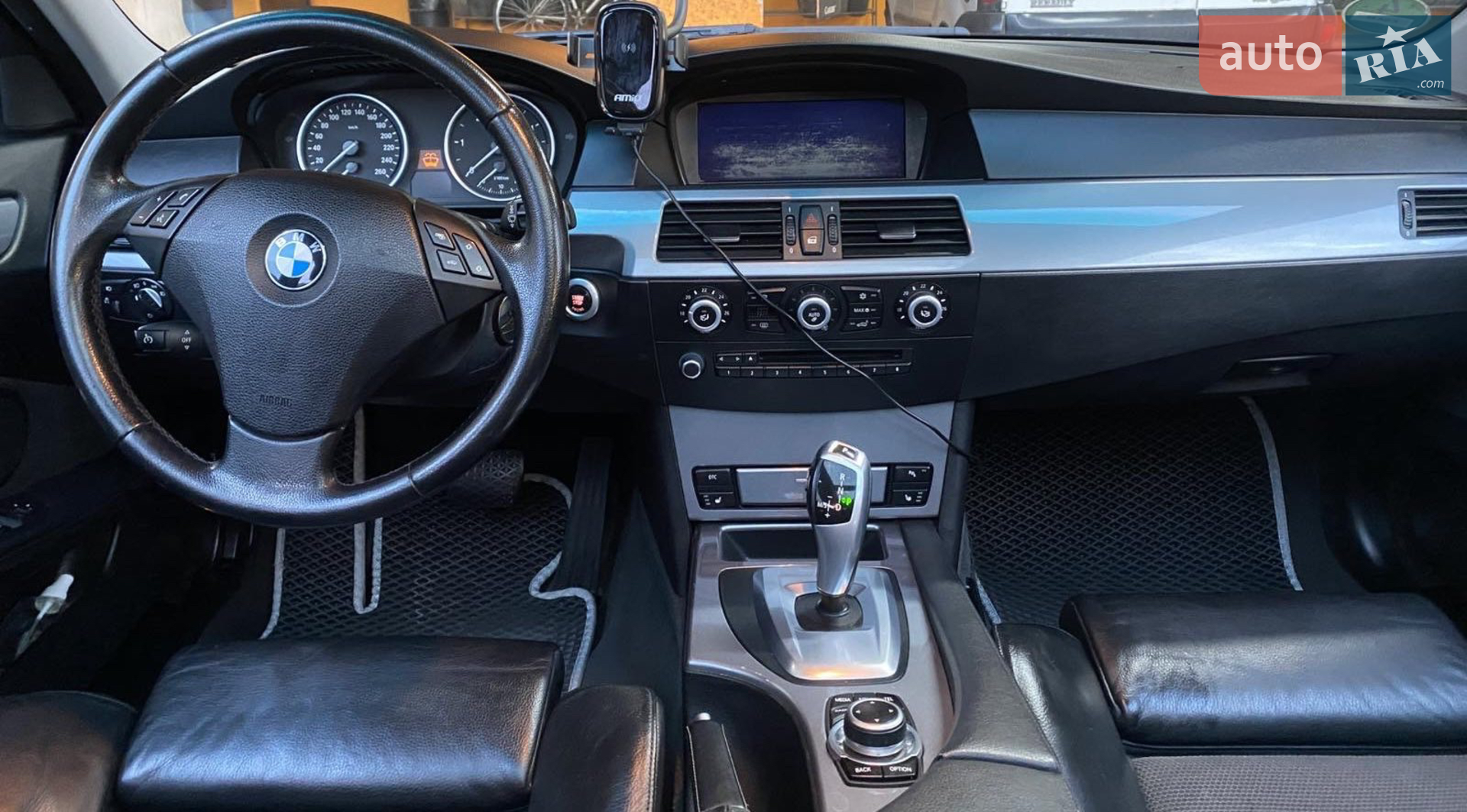2010 BMW 5er - мініатюра 10