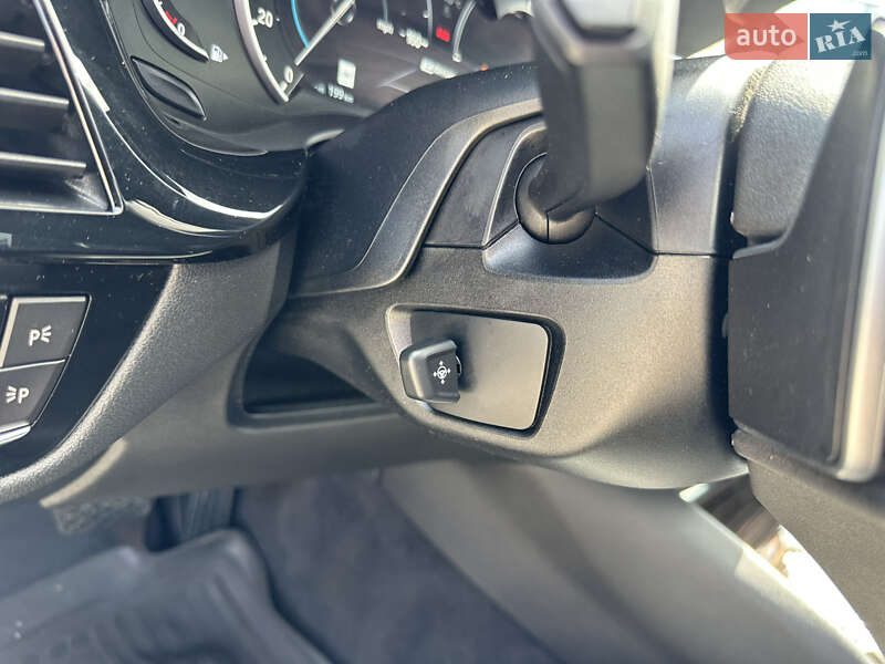 Седан BMW 5 Series 2019 в Івано-Франківську