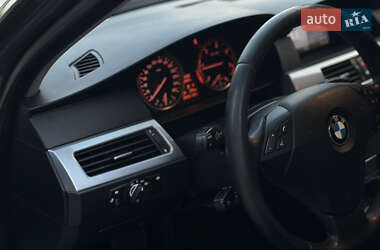 Седан BMW 5 Series 2008 в 