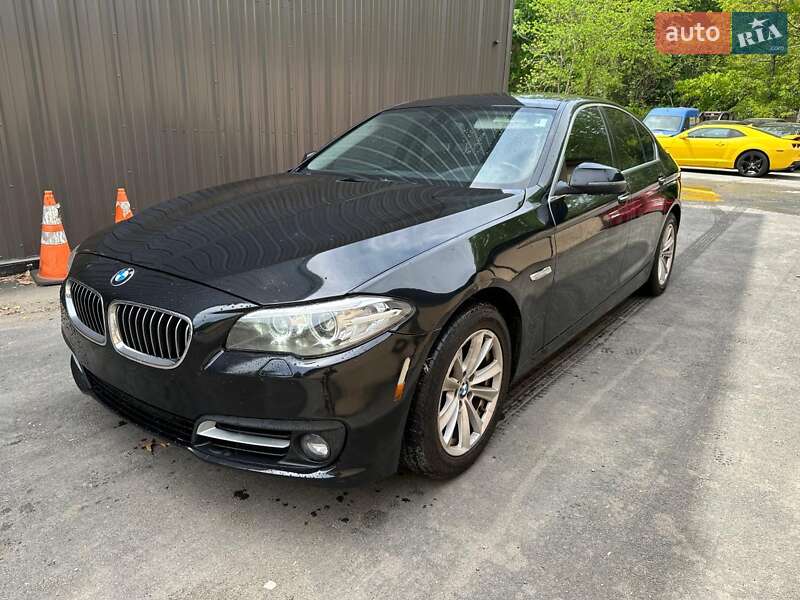 Седан BMW 5 Series 2016 в Полтаве