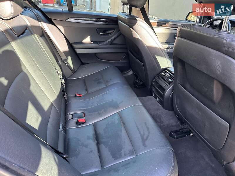 Седан BMW 5 Series 2016 в Полтаве