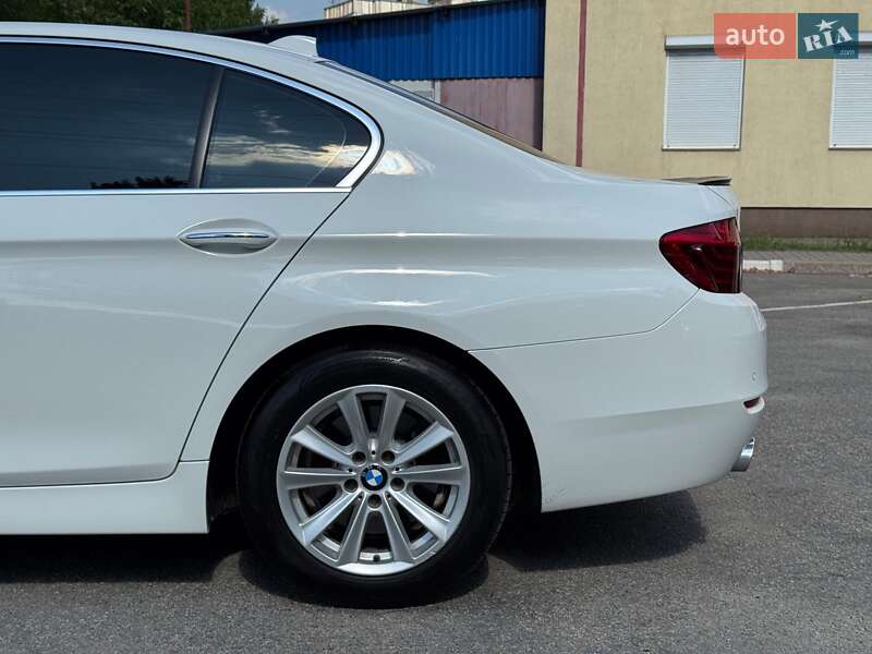 Седан BMW 5 Series 2015 в Запорожье