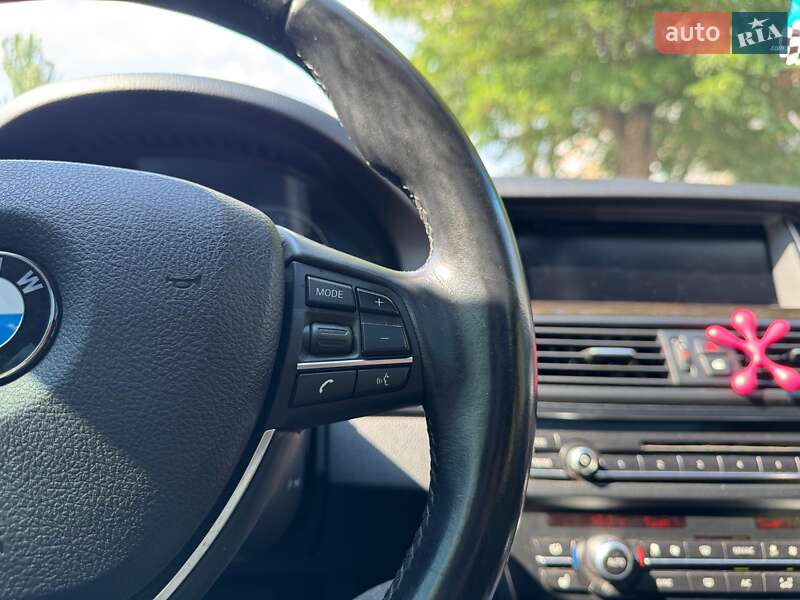 Седан BMW 5 Series 2015 в Запорожье