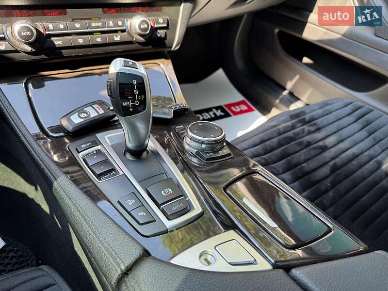 Седан BMW 5 Series 2015 в Запорожье