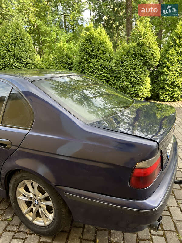 Седан BMW 5 Series 1998 в Самборе