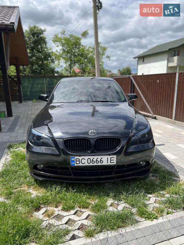 Седан BMW 5 Series 2006 в Львове
