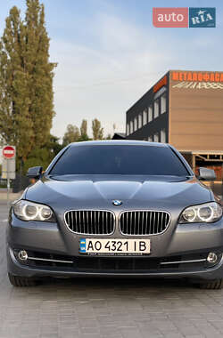 Седан BMW 5 Series 2012 в 