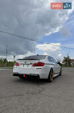 Седан BMW 5 Series 2010 в 