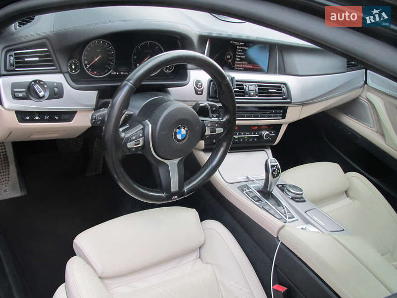 Седан BMW 5 Series 2015 в Коломые