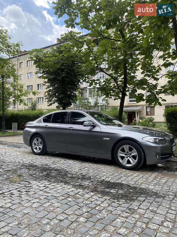 Седан BMW 5 Series 2012 в Коломиї