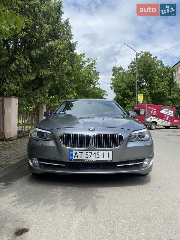 Седан BMW 5 Series 2012 в Коломиї