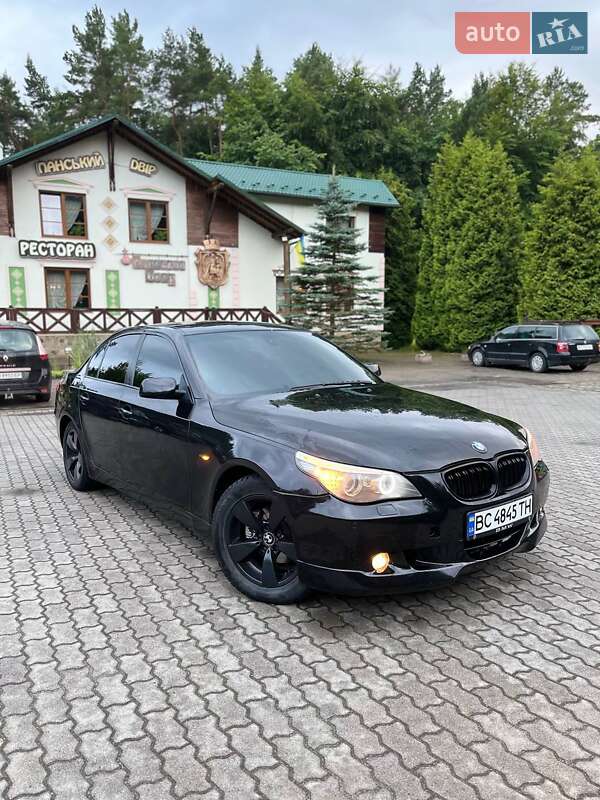 Седан BMW 5 Series 2008 в Львове
