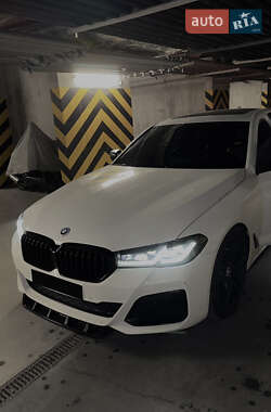 Седан BMW 5 Series 2017 в Києві