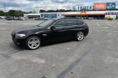 Универсал BMW 5 Series 2011 в 