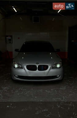 Седан BMW 5 Series 2005 в Києві