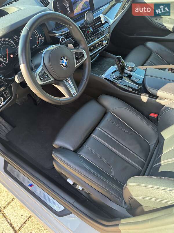 Седан BMW 5 Series 2017 в Киеве