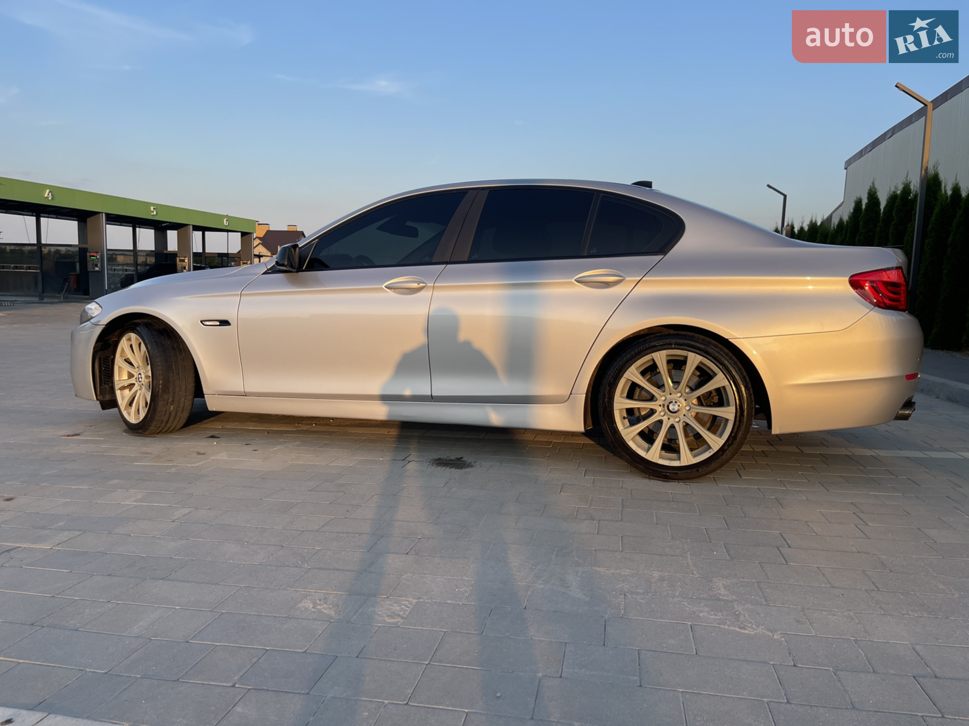 2011 BMW 5er - мініатюра 6
