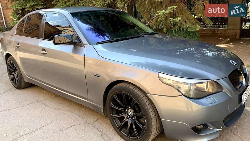 Седан BMW 5 Series 2007 в Кривому Розі