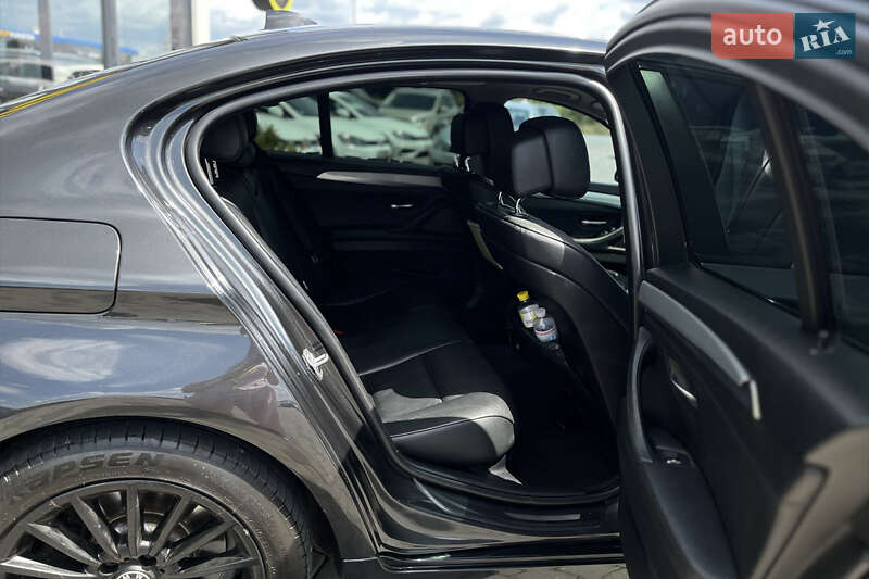 Седан BMW 5 Series 2013 в Мукачевому