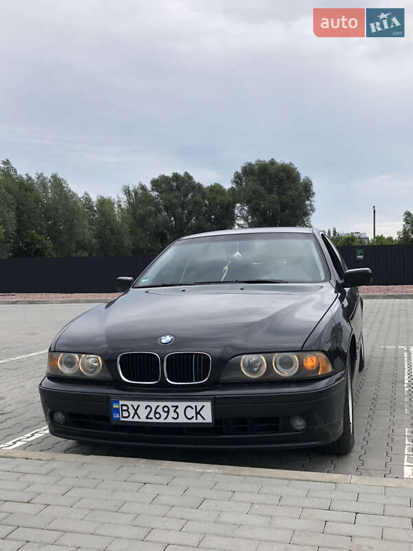 BMW 5 Series 2001