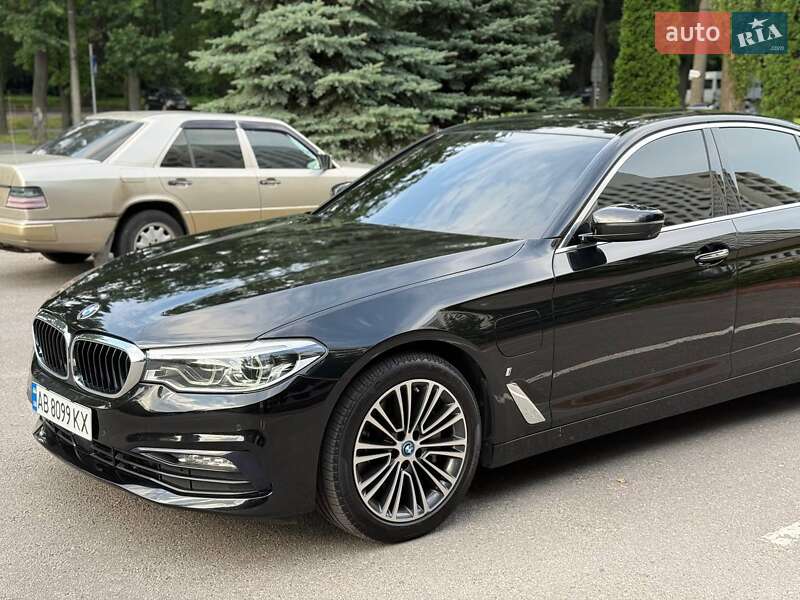 Седан BMW 5 Series 2018 в Вінниці