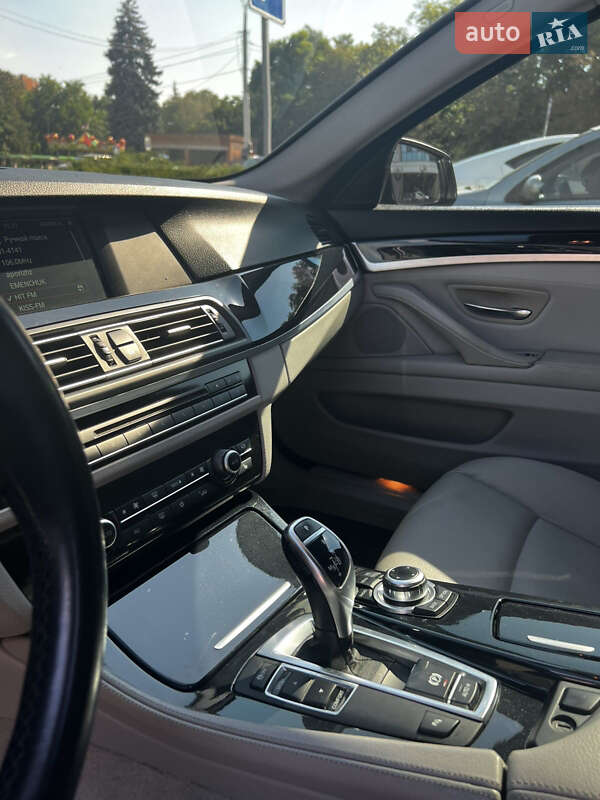 Седан BMW 5 Series 2011 в Кременчуге
