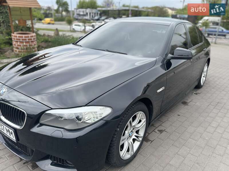 BMW 5 Series 2012