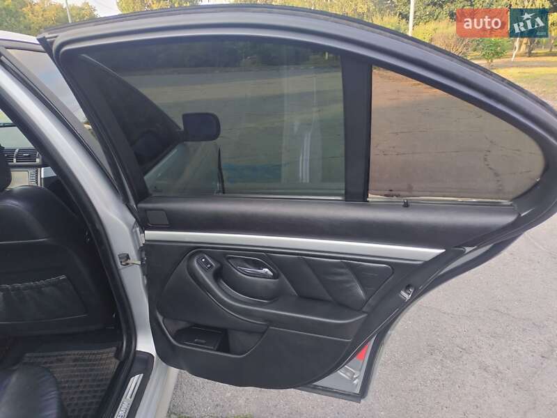 Седан BMW 5 Series 2002 в Кременчуці
