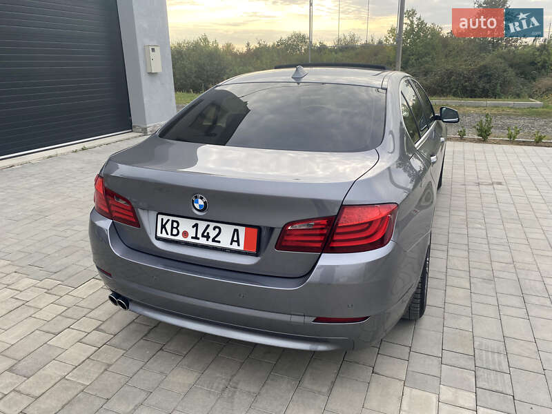 Седан BMW 5 Series 2013 в Виноградове
