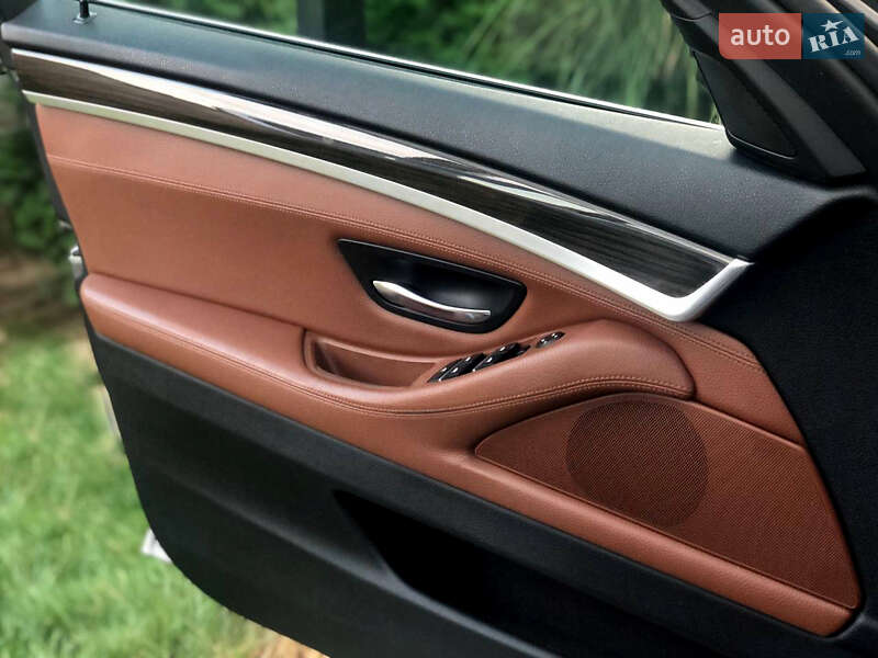 Седан BMW 5 Series 2013 в Виноградове