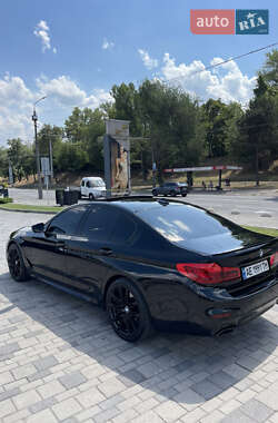 Седан BMW 5 Series 2017 в 