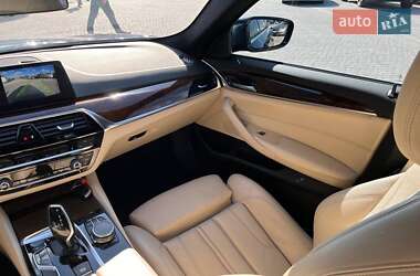 Седан BMW 5 Series 2018 в 