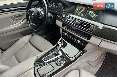 Седан BMW 5 Series 2012 в 