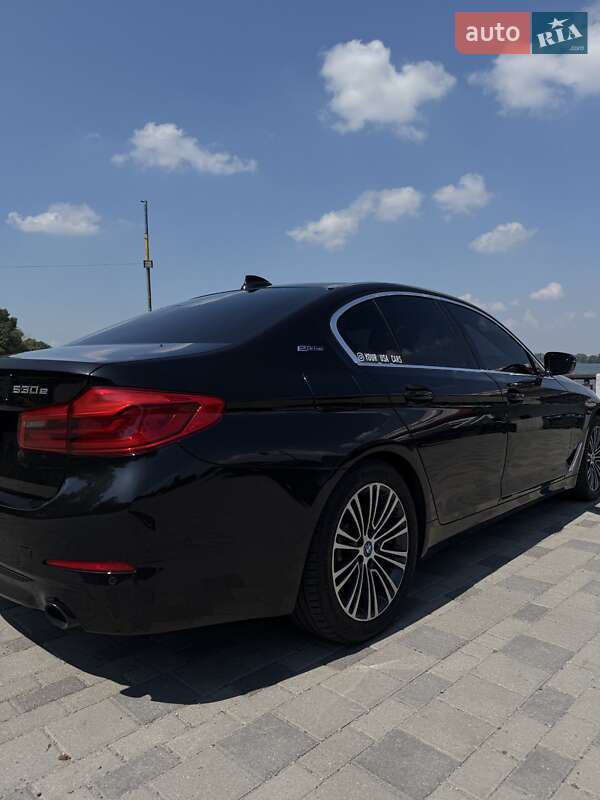 Седан BMW 5 Series 2018 в Днепре фото 27 Седан BMW 5 Series 2018 в Днепре
