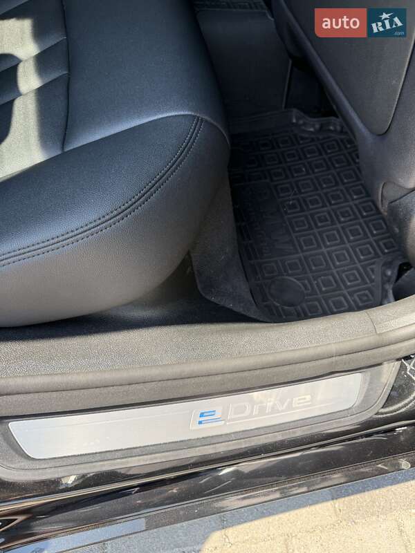 Седан BMW 5 Series 2018 в Днепре фото 19 Седан BMW 5 Series 2018 в Днепре