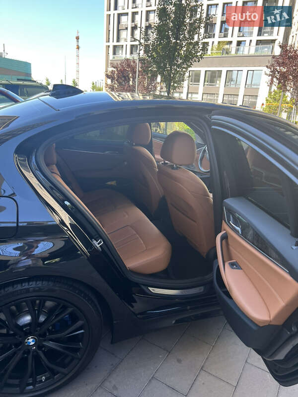 Седан BMW 5 Series 2020 в Киеве фото 8 Седан BMW 5 Series 2020 в Киеве