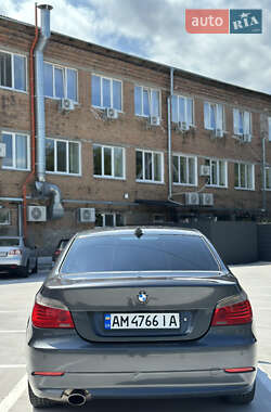 Седан BMW 5 Series 2008 в 