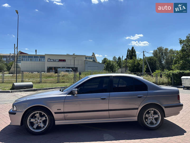 Седан BMW 5 Series 2001 в Знам'янці