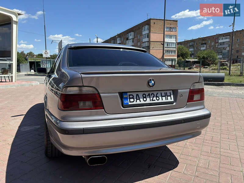 Седан BMW 5 Series 2001 в Знам'янці