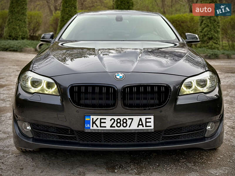 BMW 5 Series 2012
