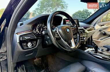 Седан BMW 5 Series 2017 в 
