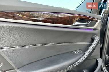 Седан BMW 5 Series 2017 в 