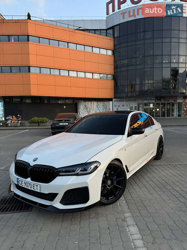 Седан BMW 5 Series 2017 в Черновцах