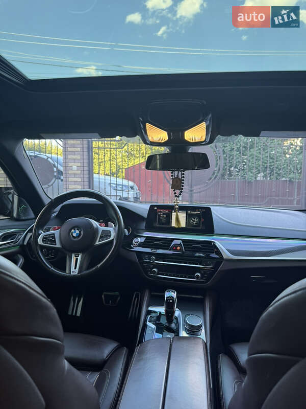 Седан BMW 5 Series 2017 в Черновцах