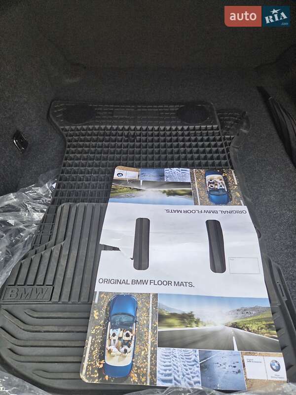 Седан BMW 5 Series 2012 в Києві фото 19 Седан BMW 5 Series 2012 в Києві