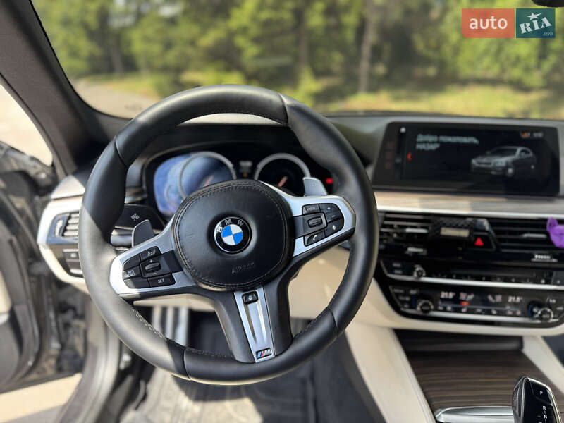 Седан BMW 5 Series 2017 в Тернополе