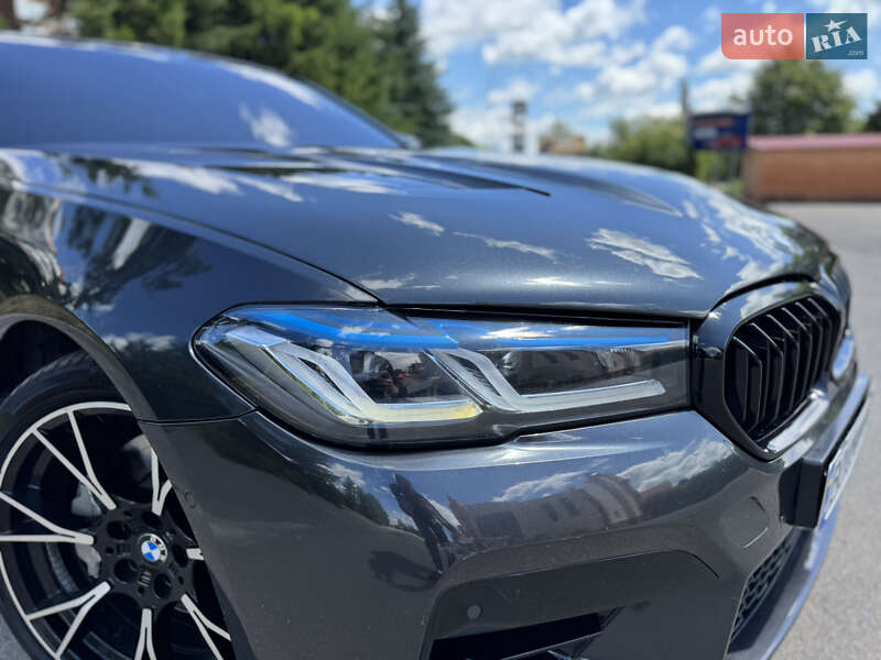 Седан BMW 5 Series 2017 в Тернополе