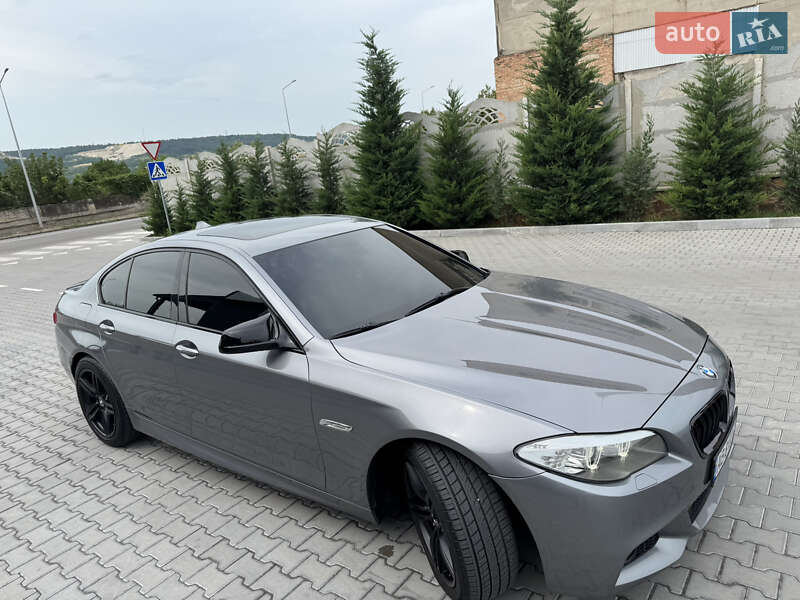 Седан BMW 5 Series 2013 в Могилев-Подольске